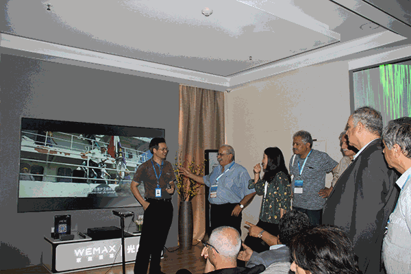 1528078973117115.gif 101.gif